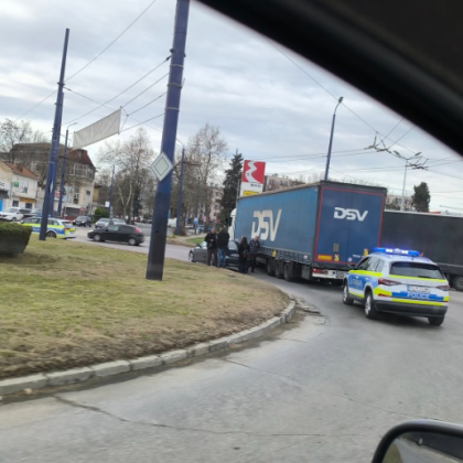 Катастрофа стана рано тази сутрин в Пазарджик Камион и кола