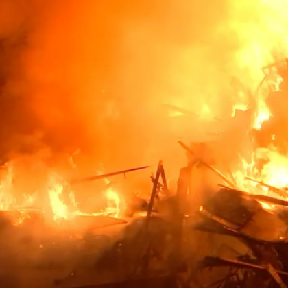 Над 50 души са ранени трима от които тежко при