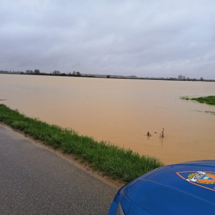 Обилните валежи през последните 24 часа доведоха до преливане на