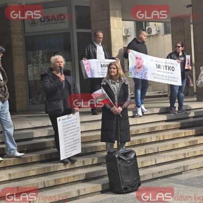 Протест в няколко града заради жестокото убийство на Димитър Малинов