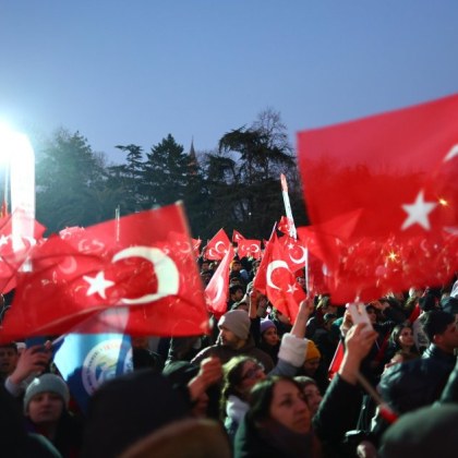 Над 60 на сто от турците искат предсрочни избори показва