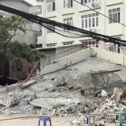 Още 4 ма души са били извадени от руините на срутено