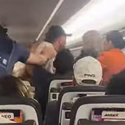 Полет на нискотарифна авиокомпания Jetstar от индонезийския остров Бали до