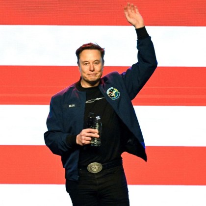 Доналд Тръмп каза на членовете на своя кабинет че Илън