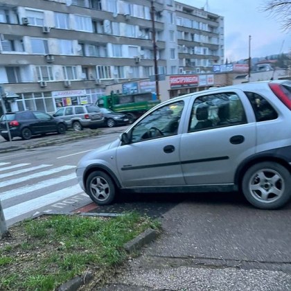 В Габрово отново бе заснето поредното нагло паркиране — този