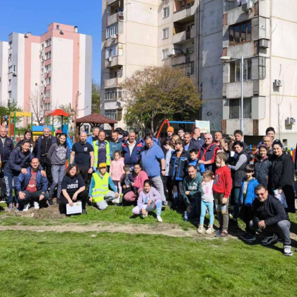 Либхер за поредна година допринесе за облагородяването на градската среда