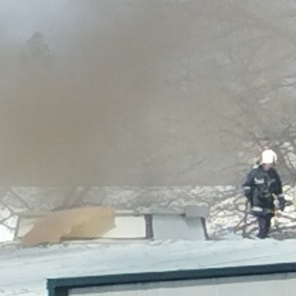 Изцяло потушен е пожарът избухнал днес по обед в хипермаркет намиращ