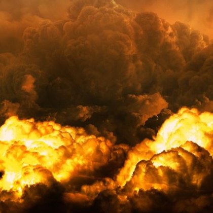 Хеликоптер за борба с пожарите се разби днес в Южна