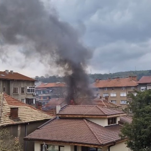 Голям пожар в Монтана ВИДЕО