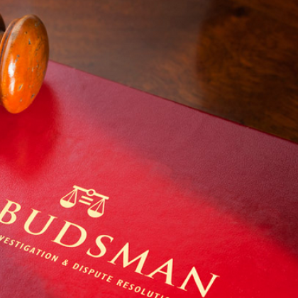 Комисията за прякото участие на гражданите жалбите и взаимодействието с