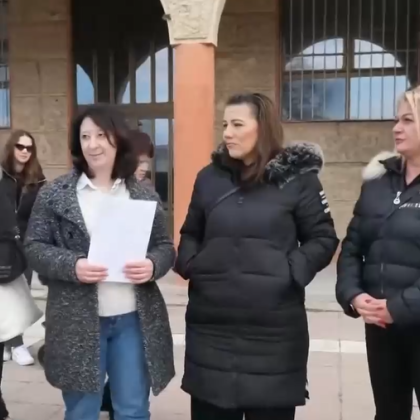 Жители на Бобов дол излизат на протест заради масово отравяне