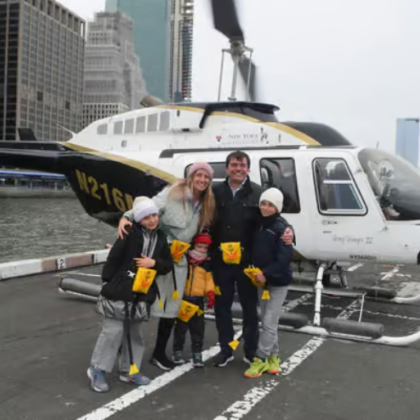 Петчленно семейство и пилот загинаха след като хеликоптер се разпадна