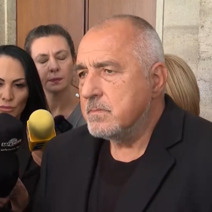 Ужасен съм от жестокия ракетен удар по центъра на град