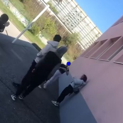 След разпространения видеоклип в социалните мрежи в Благоевград на който