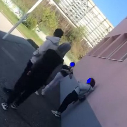 След разпространения видеоклип в социалните мрежи в Благоевград на който