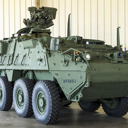 Тази година България ще получи първите 33 машини Страйкър за