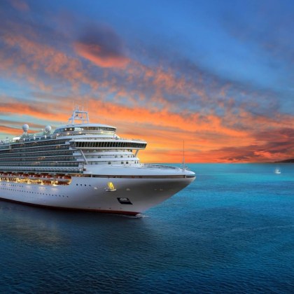 Круизният кораб Sky Princess с повече от 3000 пътници беше