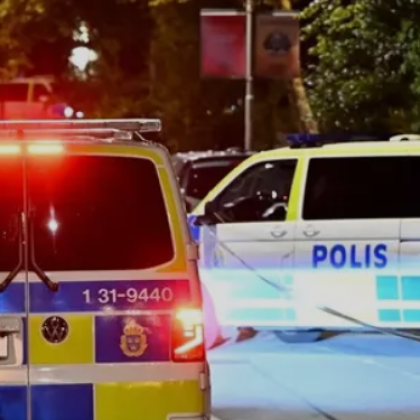 Двама мъже са убити при стрелба в Швеция Инцидентът е