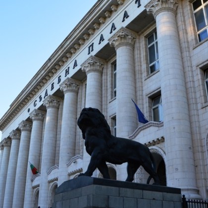 Предстои Софийската районна прокуратура да поиска обвиненият за нападението на метеоролозите на