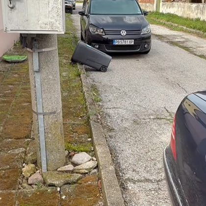 Жител на село Новаково община Асеновград изрази публично възмущението си