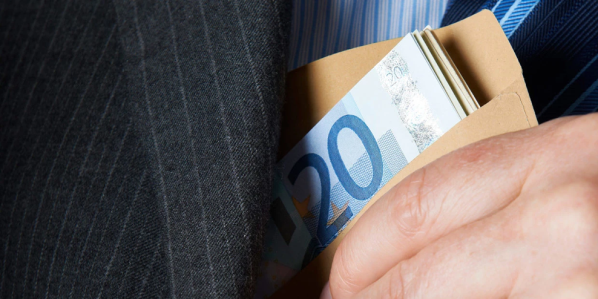 40 българи и грозинец източиха над 100 милиона евро чрез фиктивни фирми