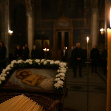 Велика събота е денят в който светът затаява дъх Времето