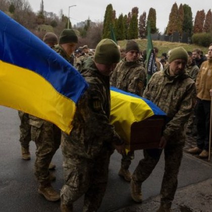 Украйна и Русия извършиха нова размяна на тела на войници