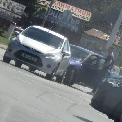 Пътно произшествие е станало на столичния бул Сливница съобщават граждани