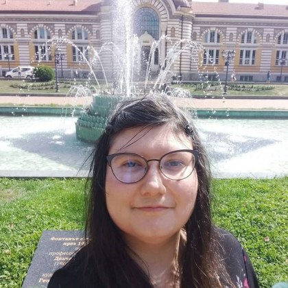 Издирват изчезнала 31 годишна жена в центъра на София За последно