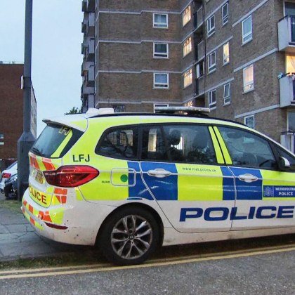 Води се разследване на убийство след като жена беше намушкана