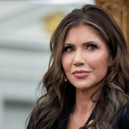 Откраднаха дамската чанта на министъра на вътрешната сигурност на САЩ Кристи