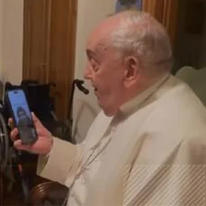 Християните от единствената католическа църква в Газа отдадоха почит на