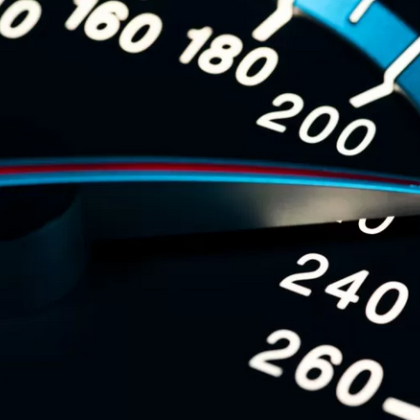 Екипи от служители на охранителната и криминалната полиция са извършвали