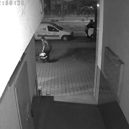 София може да спи но една жена не спи хич