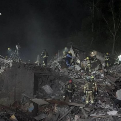 Девет души са загинали а 63 са били ранени –