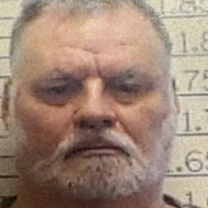 Започнато е спешно издирване на осъден убиец който е избягал