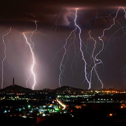 Проливен дъжд с гръмотевици и градушка удари Монтанско Най тежко засегнати са