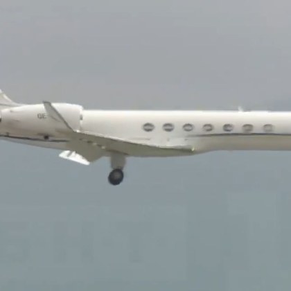 Синът на президента на САЩ Доналд Тръмп младши пристигна София за