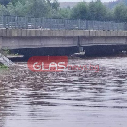 Водата носи живот но придошла и извън контрол причинява трагедия