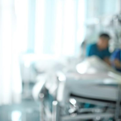 В Инфекциозно отделение на МБАЛ Пазарджик е хоспитализирана 84 годишна пациентка