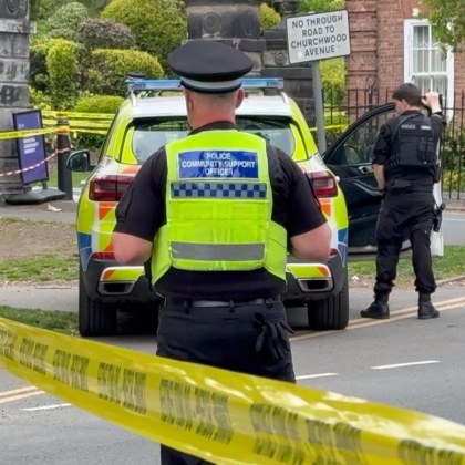 Мъжът разследван от антитерористичната полиция на Великобритания за нападениетп с