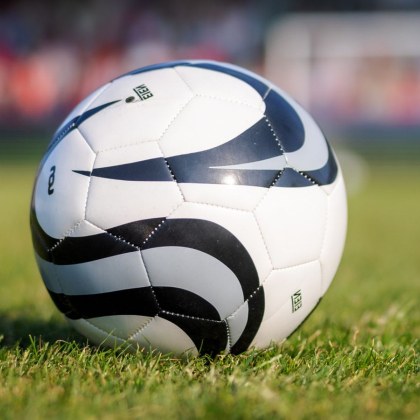 Шотландската футболна асоциация въвежда ново правило което забранява на транссексуални