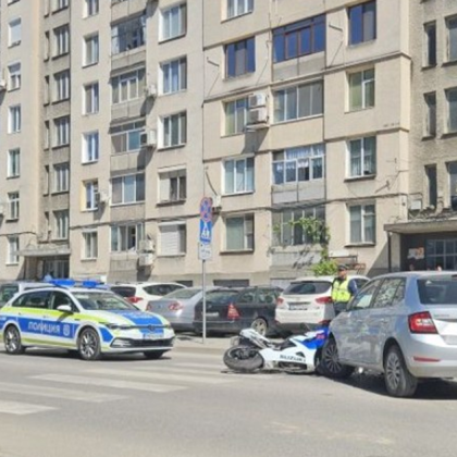 Катастрофа с участието на моторист е станал днес в квартал