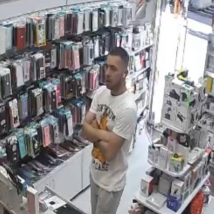 На 29 април 2025 г около 13 30 ч от магазин