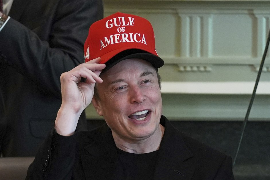 Бордът на директорите на Tesla търси заместник на Мъск