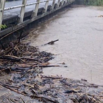 Училищата бяха затворени а полетите отменени след като столицата на