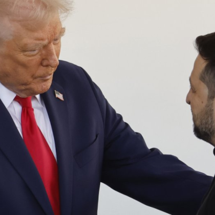 След месеци на напрегнати преговори Съединените щати и Украйна подписаха