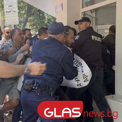 Ескалация на напрежението на протеста по повод смъртта на 6 годишния