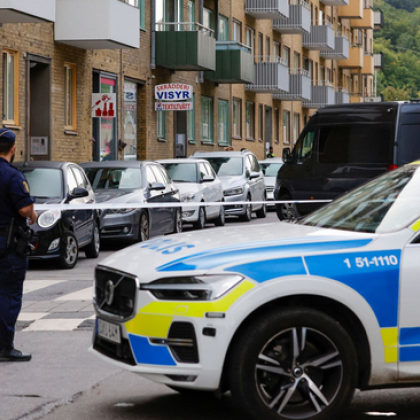 Шведските власти арестуваха двама млади мъже по подозрение в съучастие