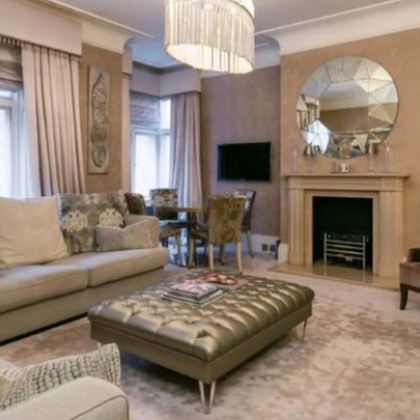 В Лондон столицата на Великобритания резиденцията на бившия премиер Уинстън